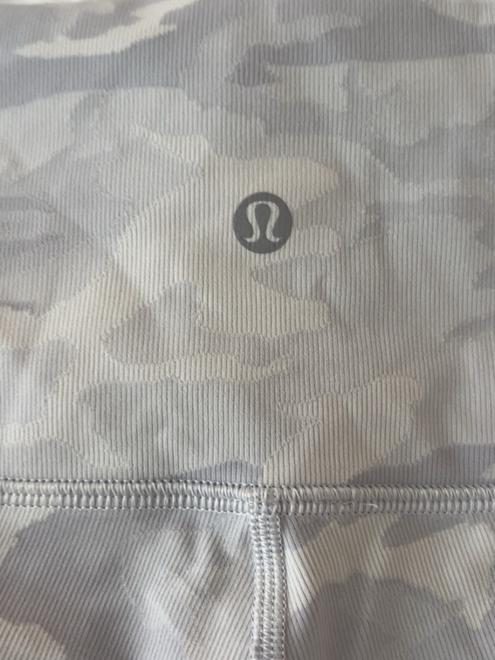 Lululemon Light Gray Camo Ribbed Leggings - Picture 3 of 4
